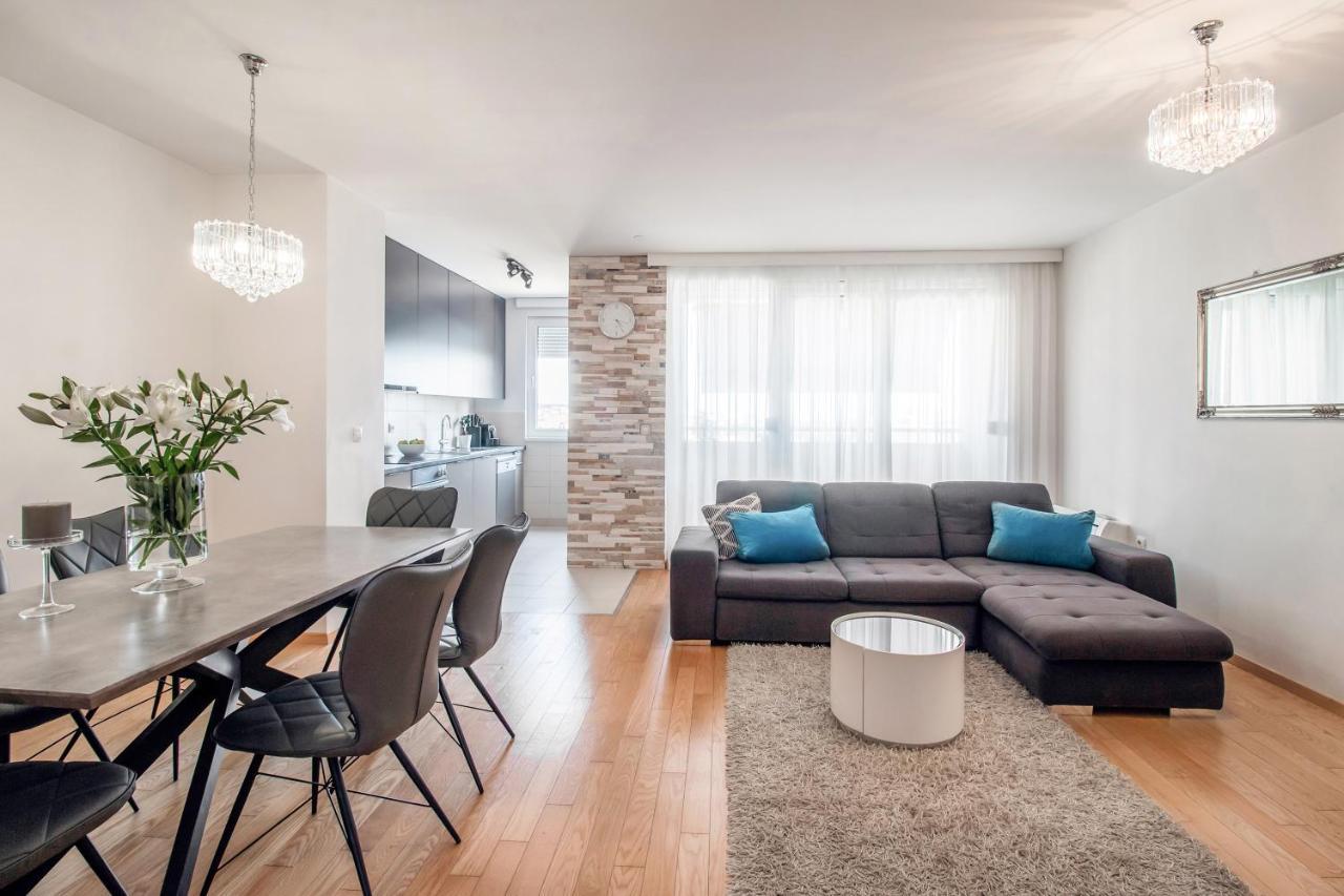 Apartment Montesa Zadar With Free Parking And Balcony Luaran gambar