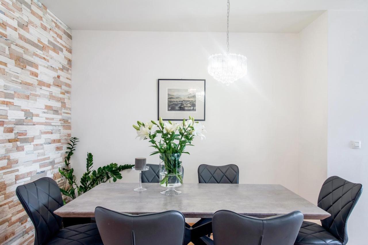 Apartment Montesa Zadar With Free Parking And Balcony Luaran gambar