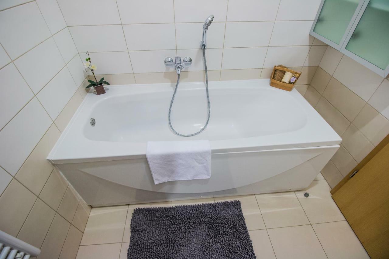 Apartment Montesa Zadar With Free Parking And Balcony Luaran gambar