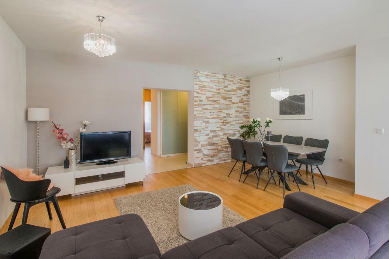 Apartment Montesa Zadar With Free Parking And Balcony Luaran gambar